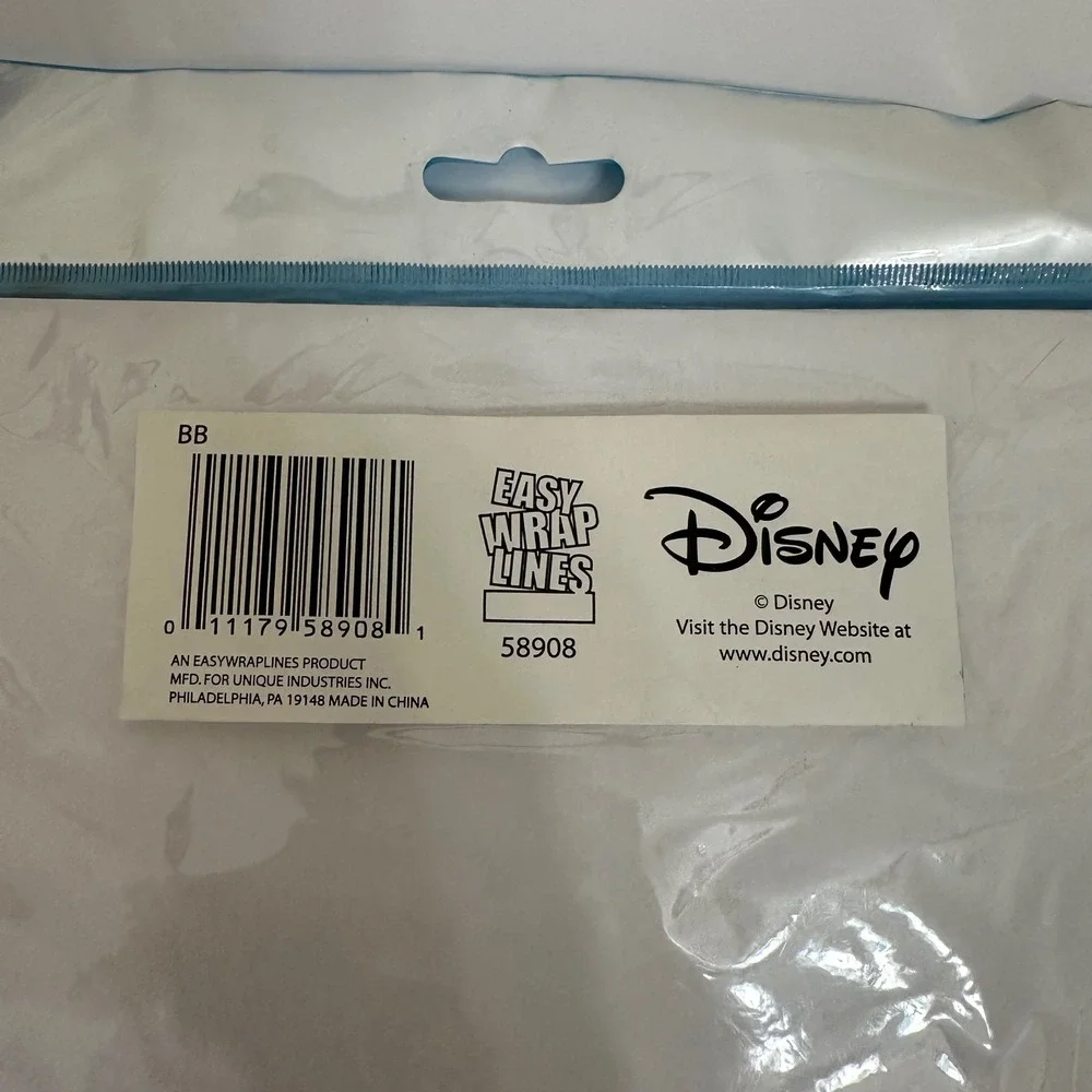 Disney Mickey‎ Mouse and Friends Easy Wrap Lines Gift Box 13.5x9x3 58908 NEW